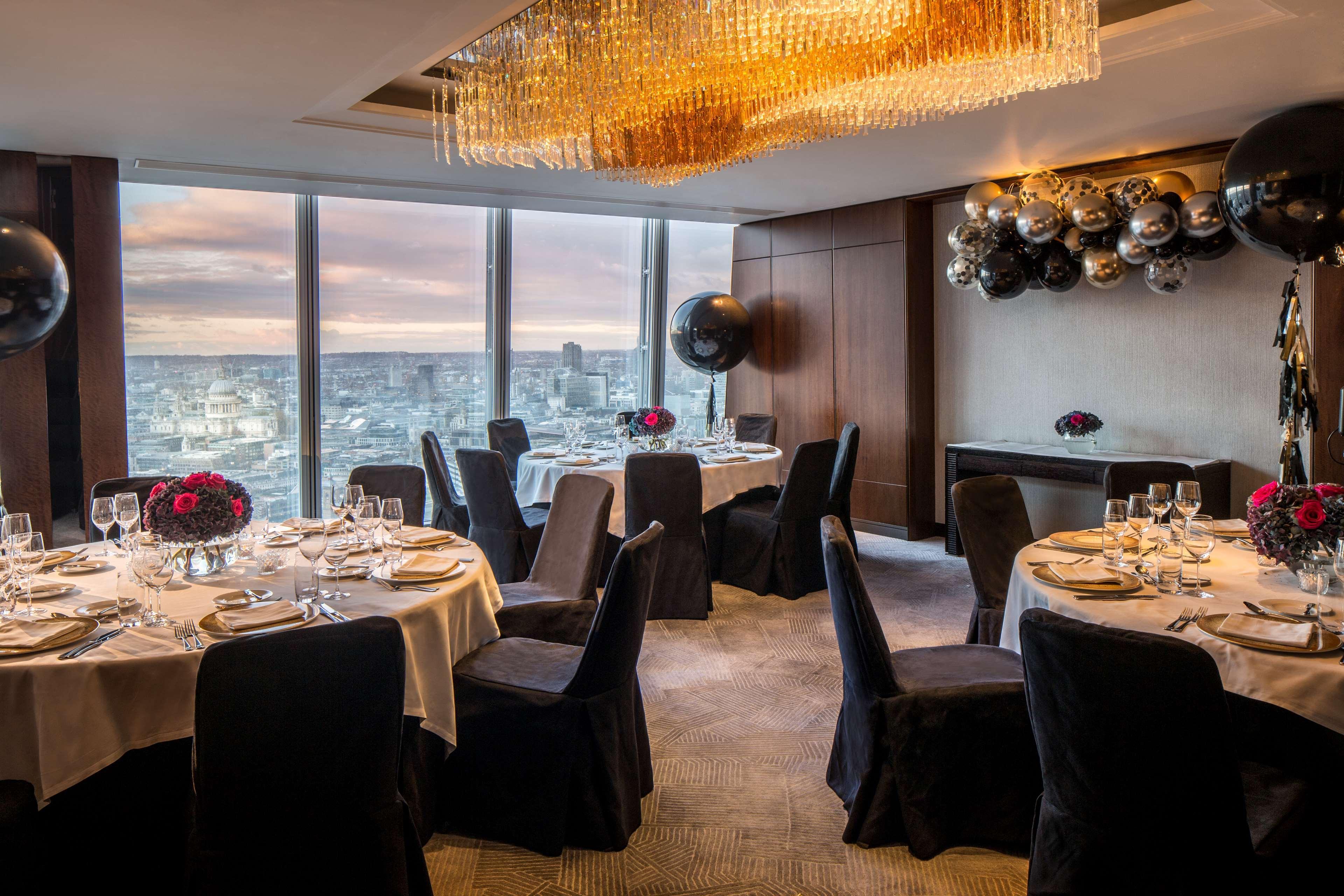 Shangri-La The Shard, London Kültér fotó The Club at The Standard London